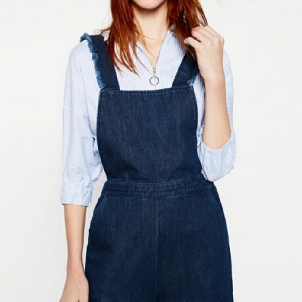 Zara - Frayed Hem Denim Jumpsuit size xs